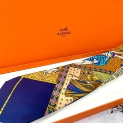 ガレ柄　⭐︎ HERMES ⭐︎ ユニセックス　ネクタイ　スカー...