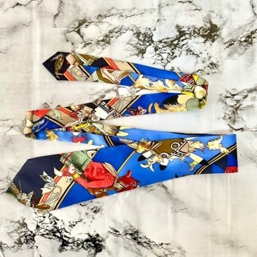 ガレ柄　⭐︎ HERMES ⭐︎ ユニセックス　スカーフ　ネクタイ　希少柄
