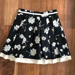 綺麗目　スカートの画像