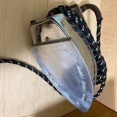昭和レトロ　アイロンの画像