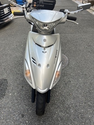 アドレスV125S リミテッド　(現在ベルト切れてます。)