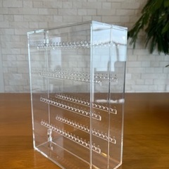 【無印良品】アクリルネックレス・ピアスケース・見開きタイプの画像