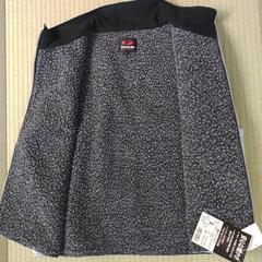 TEAGLES 裏ボアベスト　シルバーの画像