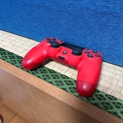 ワイヤレスコントローラー　PS4