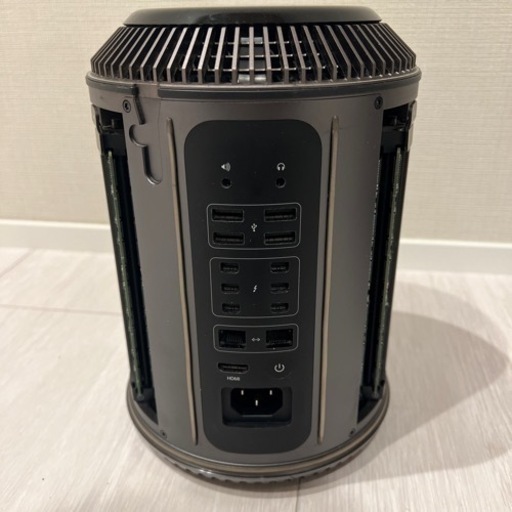 [本日限り]型落ちだけどハイスペックなMac Pro