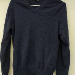 【値下げ】ユニクロ　100％カシミヤセーター　メンズS　ORレデ...