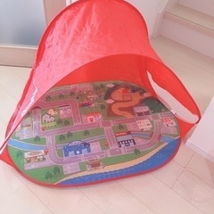 【取引中】キッズテント★ポケットトミカ