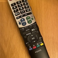 シャープ　AQUOS テレビ　32インチホワイトの画像