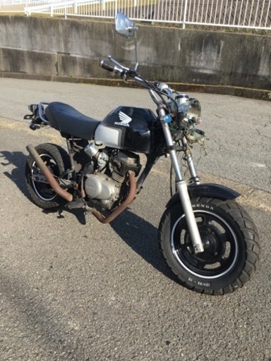 ホンダ　エイプ 50     書類付実働ベース車