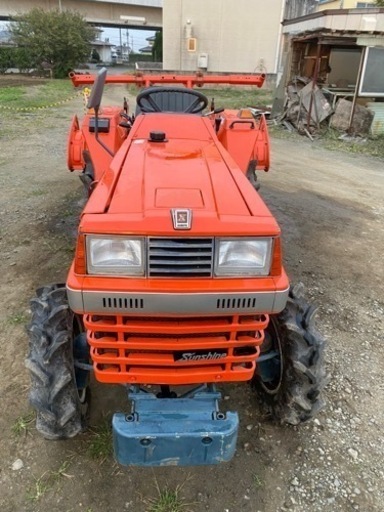 クボタL1-185D中古トラクター 4WD ディーゼルエンジン 自動耕深、自動水平439h埼玉県