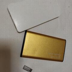 ジャンクスマホ充電器２つ変換器はありません