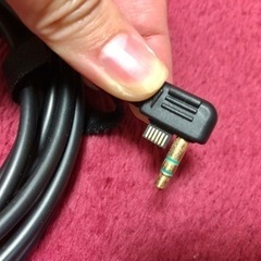 PSPをテレビに繋ぐ用のケーブル(D端子ケーブル)の画像