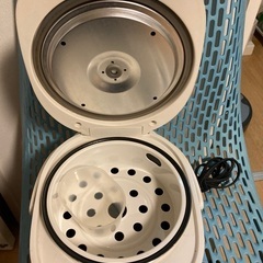 炊飯器の画像
