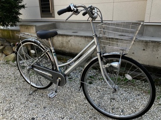 401、ママチャリ27インチシルバー(オートライト、3段ギア)