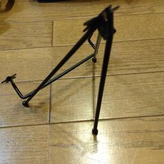 美品 スタンド 写真やCD、iPadなどに使えますの画像