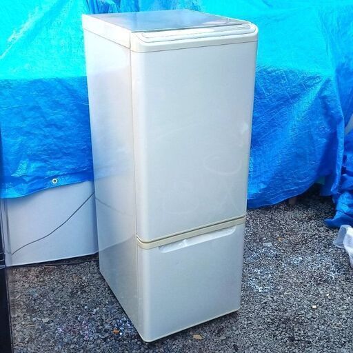 ★お届け可！★ TOSHIBA 145L 冷凍冷蔵庫 GR-H15B