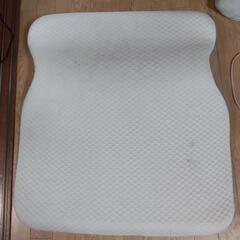 肩まで支える枕