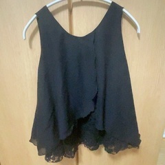 GORGE トップスの画像