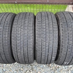 215/60R16 ブリヂストン VRX2 スタッドレス クラウ...