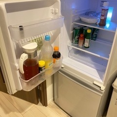 SHARPの冷蔵庫の画像