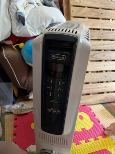 格安出品！断捨離中…オイルヒーター