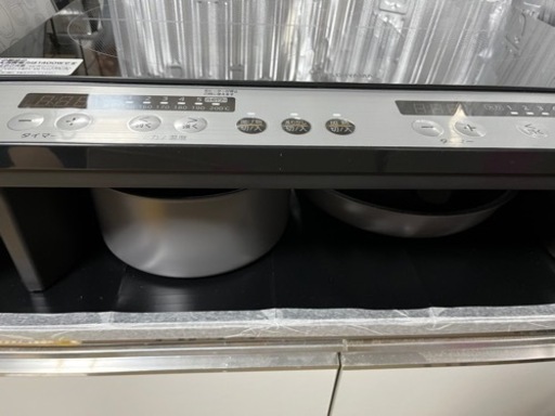 2口IHコンロ(脚付） ブラック IHK-W13S-B【値段交渉有
