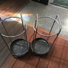 傘立て　2つセット100円