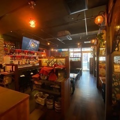 ランチキッチン＆ホールの画像