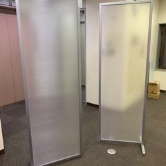 高級感のあるパーテーション