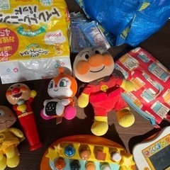 おねしょパッド　おむつケース　アンパンマンおもちゃ　など