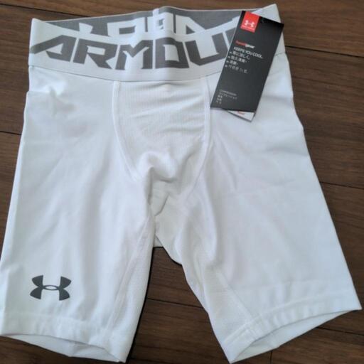 UNDER ARMOUR　インナーパンツ　ＳM