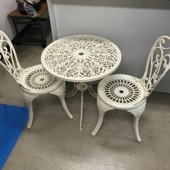 取引場所　南観音　ロ2210-708 ガーデンテーブル　チェア二...