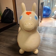 ロディ　オフホワイトの画像