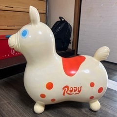 ロディ　オフホワイト