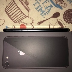 SIMフリー美品　iPhone7  128GB  ブラックの画像