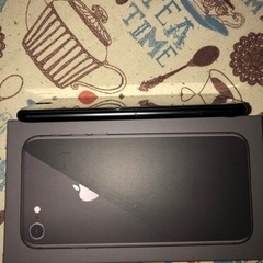 SIMフリー美品　iPhone7  128GB  ブラックの画像