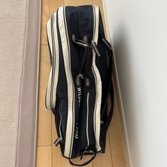 Wilson ラケットバッグの画像