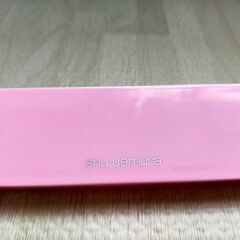 【１度のみ使用品】shu uemura「プレイデートアイ&チークパレット」　シュウウエムラ　アイシャドウ　チーク　shuuemura　Shuuemuraの画像