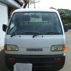 スズキ　キャリー（４ＷＤ）　エアコン付き　５速