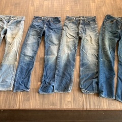 ジーンズ　ズボン４本