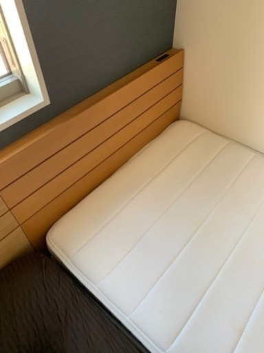 第二弾！　セミダブルベッド　N-sleepマットレス付き