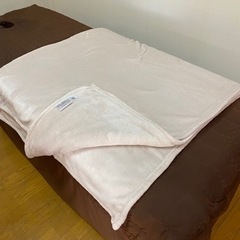 西川の毛布