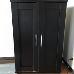 収納棚