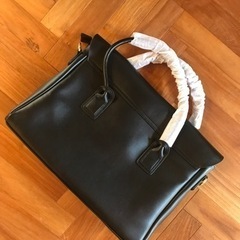 ハンドメイド牛革黒バッグ