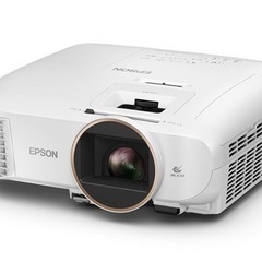 EPSONプロジェクターとスクリーン