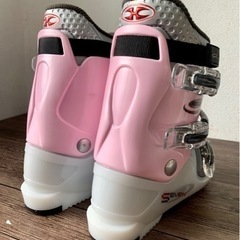 お引取り限定 HELD SEVEN ヘルト ジュニアスキーブーツ 23.0cm ピンクの画像