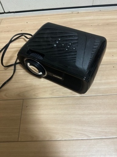 プロジェクターとDVDプレイヤーのセット