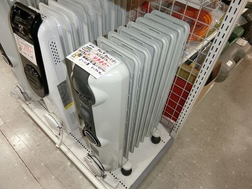 デロンギ 2015年製 オイルヒーター HJ0812 【モノ市場東海店】151