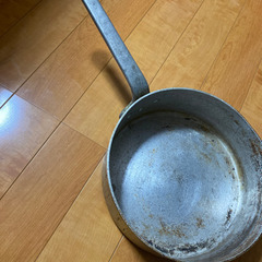 お店用の大きな鍋の画像