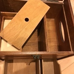 再掲★木の化粧ボックス　鏡付きの画像